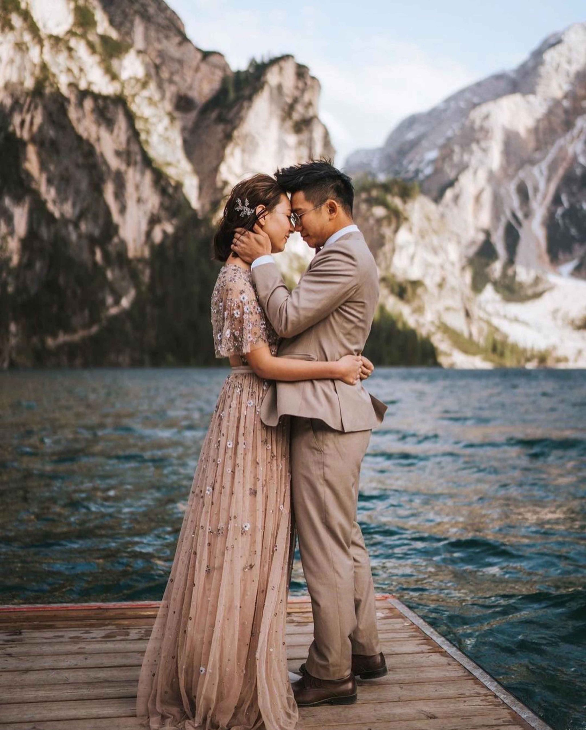 Hochzeit, Hochzeitspaar, Hochzeitsfeier, Lago di braies, Südtirol, Pragser Wildsee